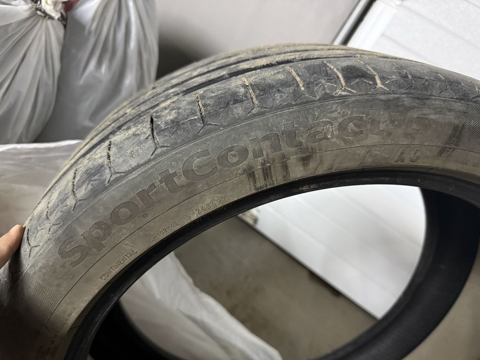 продам резину б/у 255/40/20