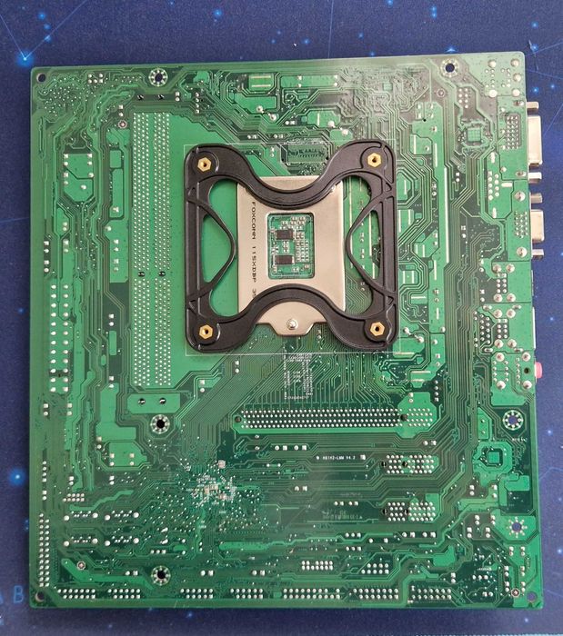 Placa de baza Lenovo IH61M + cooler