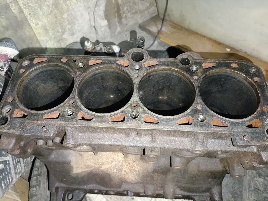 Пассат б3 2.0 инжектор