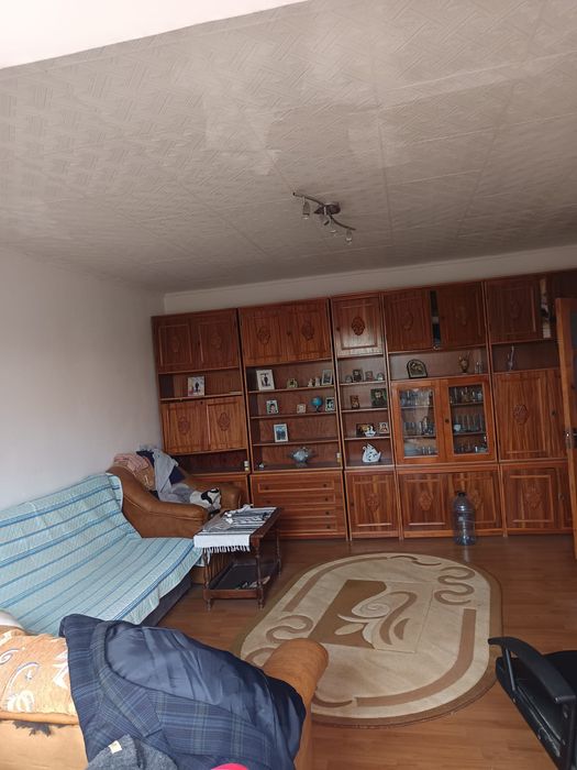Vând apartament cu 2 camere, Mangalia