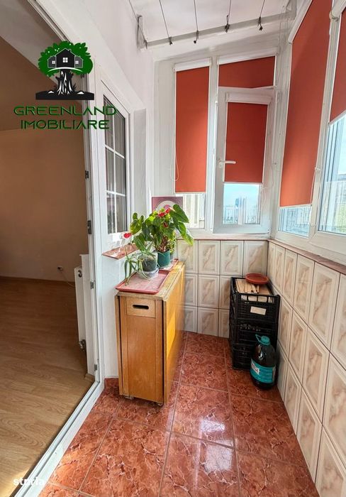Apartament 2 camere, DECOMANDAT, etaj 2/4, bloc 1982, Galata