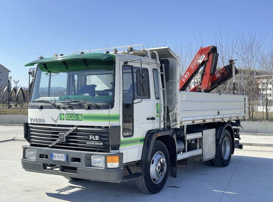Camion Volvo FL6 14t Basculabil /Macara Fassi F80 /Recent adus