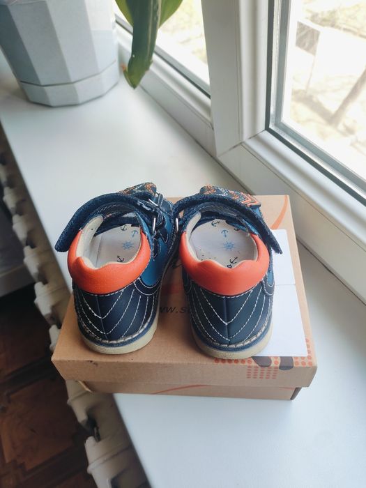 Продам детский ортопедический обувь