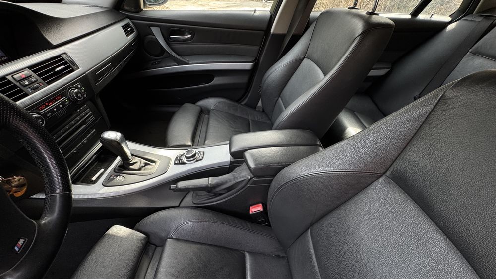 BMW e91 330  xDrive M57
