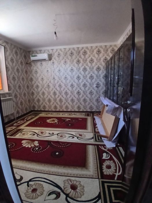 Кирпич завод рес гайдын алдындагы 2 сотикли угловой намунавий уй сатыл