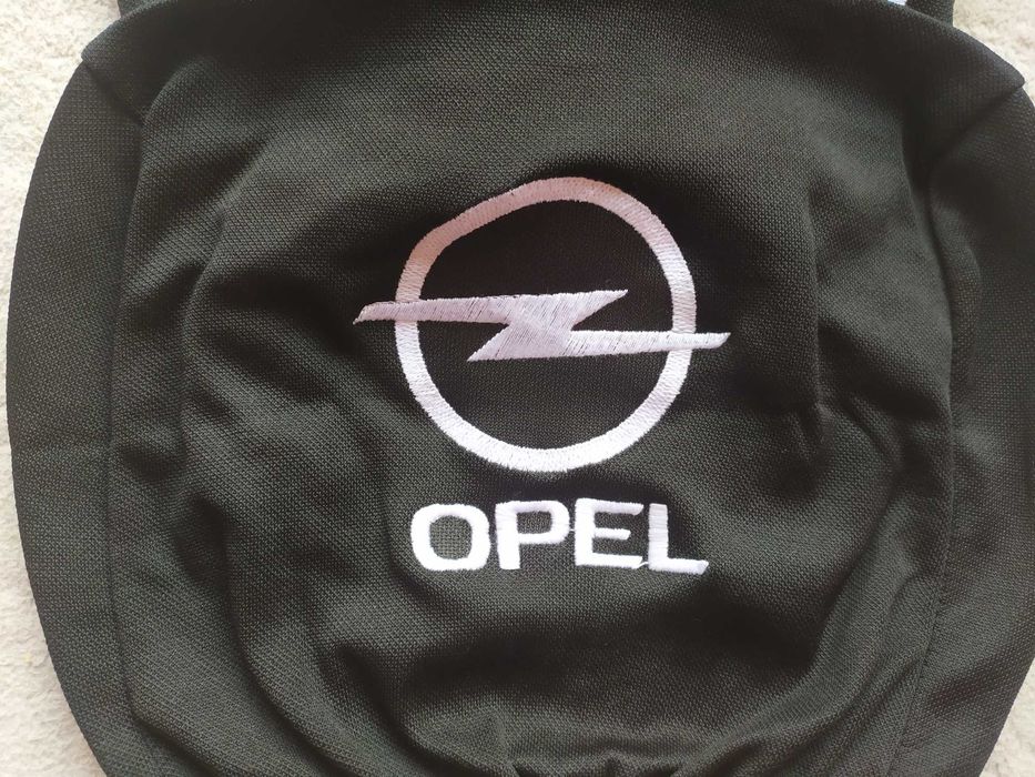 Калъфи за подглавници на автомобил- бродирани. Налични и в бяло.