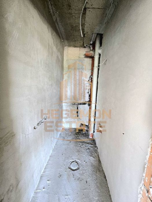 Продава се Тристаен апартамент в Варна, Левски - 88 кв.м за 2046 €/кв.м - Снимка #9