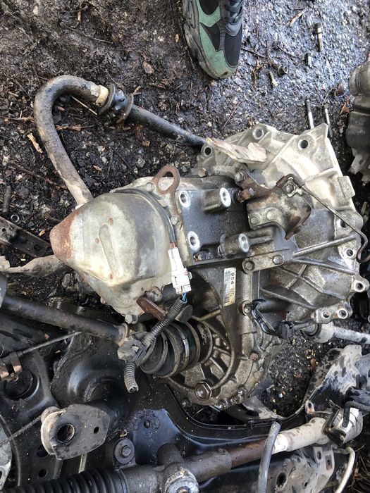 Скорости subaru justy daihatsu sirion 1.0 i субару даихатсу