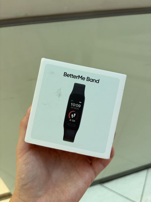 Чисто нова смарт гривна BetterMe Band