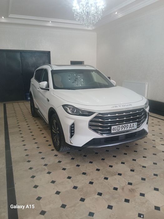 Jetour x70+ sotiladi