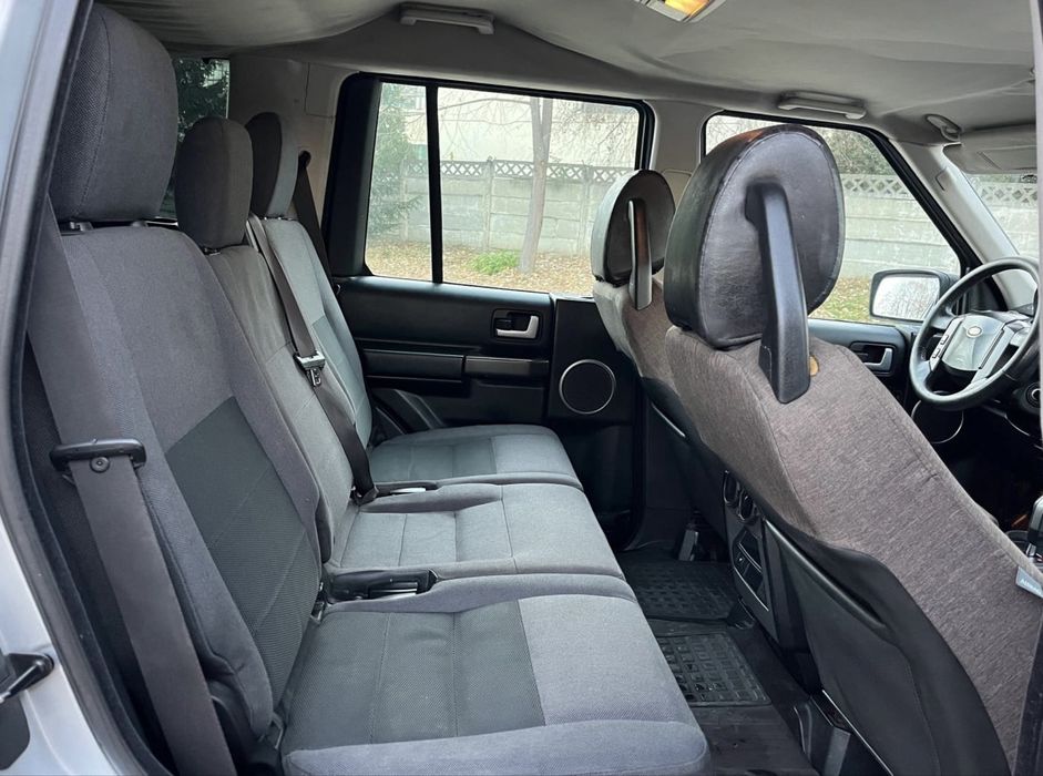 Land Rover Discovery 3 • 2008 • 2.7 Diesel • Automat • 4×4 • 7 Locuri