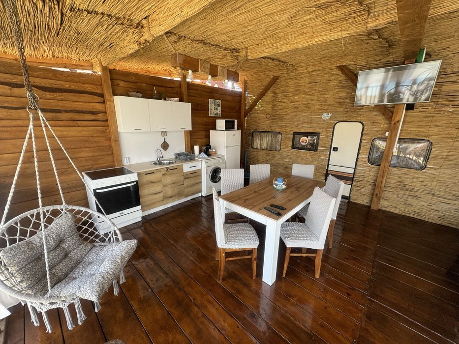 Каравани  и Бунгала Три Морета Созопол Еко