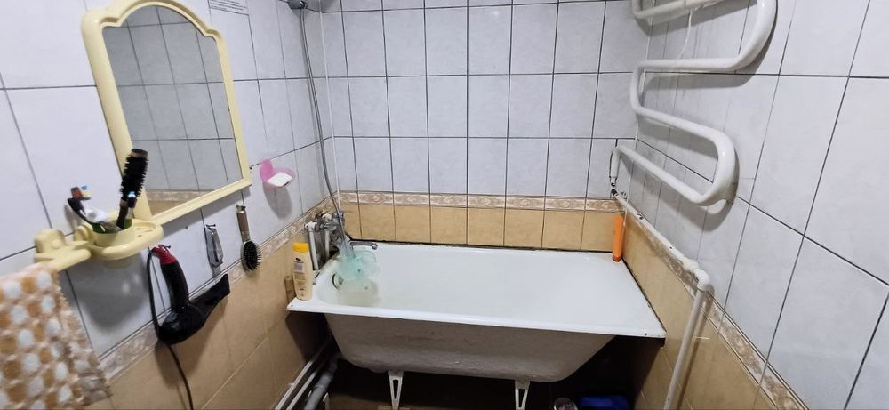 СРОЧНО Сотилади 2 хонали уй 3 хона килинган