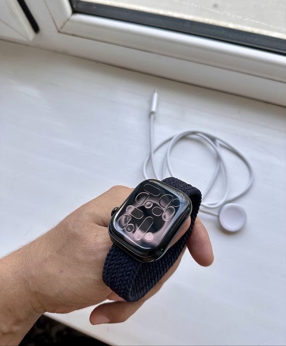 Apple iWatch 10 Black 46mm 100%