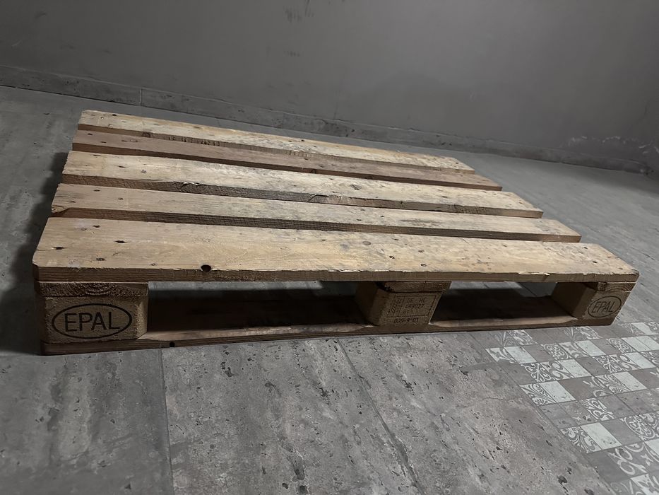 Продам палеты в отличном состояний