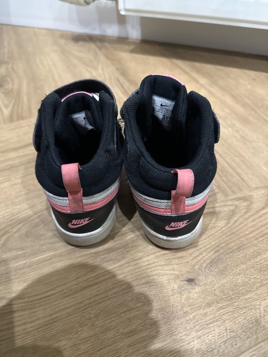 Nike обувь демисезоннная