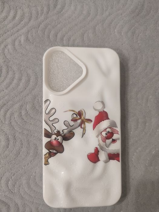 Продам чехол на iPhone 16