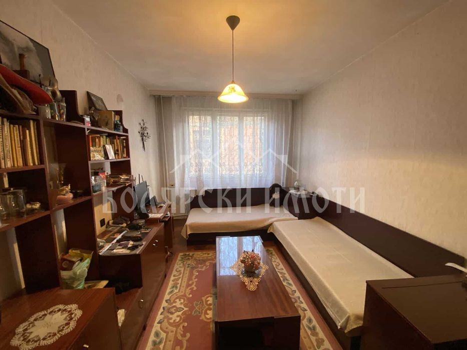 Продава се Тристаен апартамент в Велико Търново, Център - 115 кв.м за 1174 €/кв.м - Снимка #4