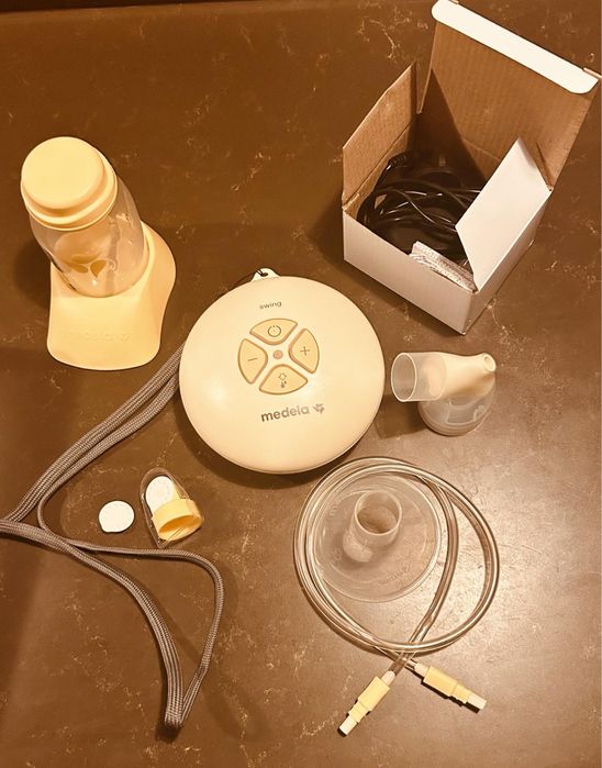 Двуфазна електрическа помпа Medela SWING 100 лв