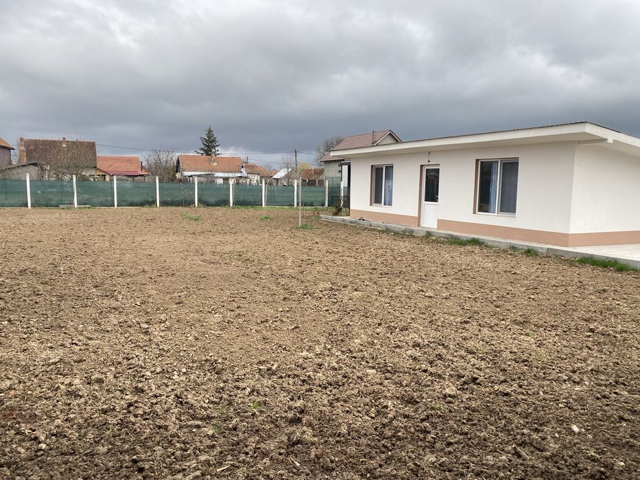 Casa de vânzare !