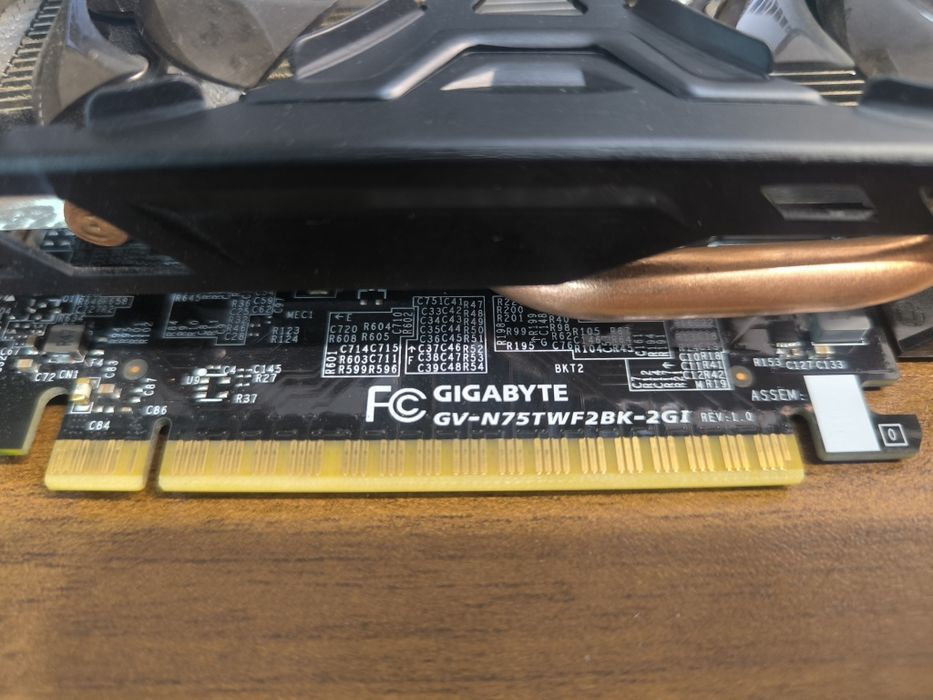 Видеокарта GTX 750ti Black Edition Gigabyte GV-N75TWF2BK-2GI