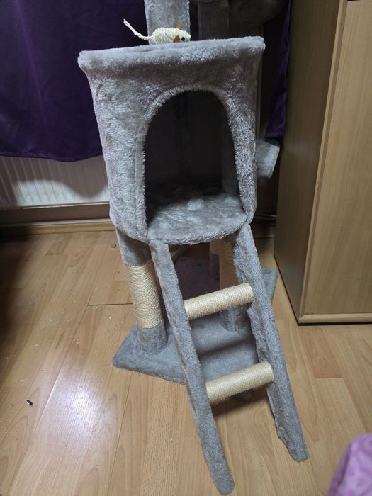 Ansamblu de joacă pentru pisici nou nefolosit