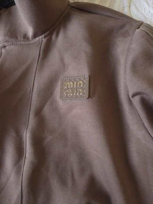 Спортен екип MiuMiu