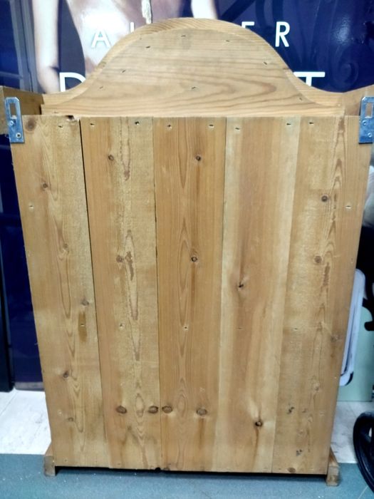 Винтидж стенна етажерка от скандинавски бор