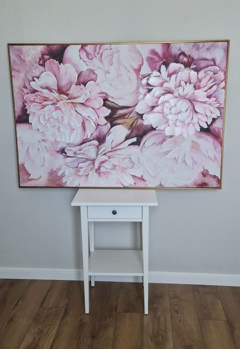 Vând noptieră înaltă din lemn masiv și tablou decorativ