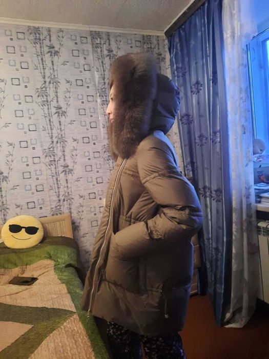 Зимний пуховик. 90% пух, 10% мех