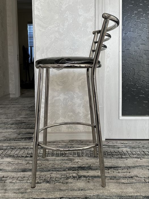 Барные стулья для кухни