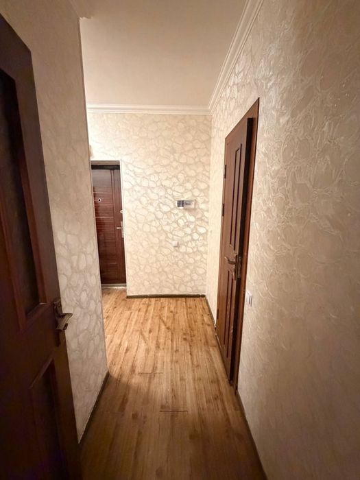 8-худуд 2/1/7 55 м.кв Сергели Янгихаёт продаётся квартира