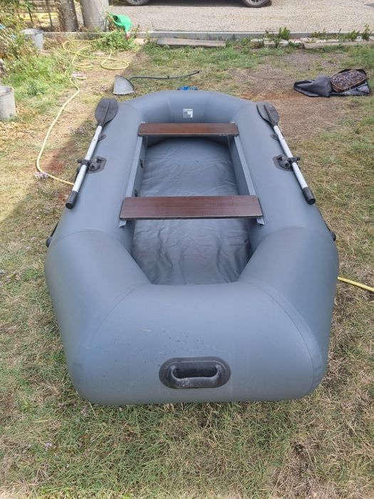 Продам лодку АКВАМАСТЕР 3000