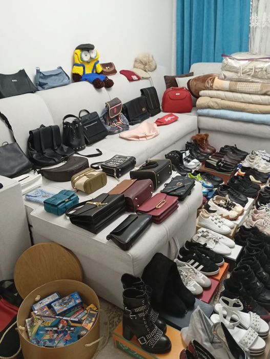 Сумки женские,обувь