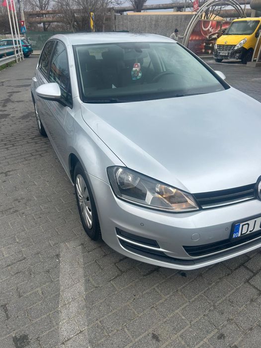 Volkswagen Golf 1.6 TDI Bluemotion