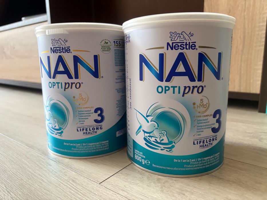 Продавам 2 опаковки адаптирано мляко NAN Optipro 3.