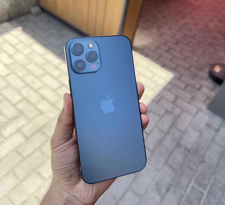 IPhone 12 Pro Max 256 GB yengide