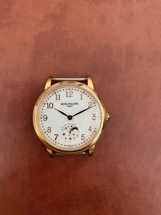 Продаю наручные часы