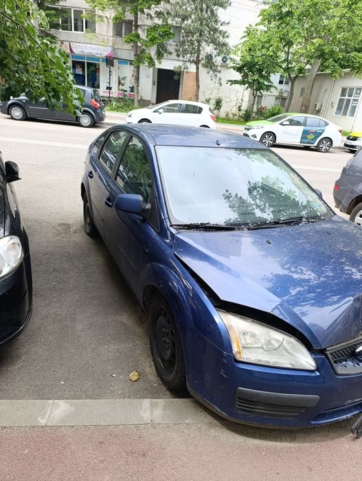 Vând Ford Focus 2007 Avariat