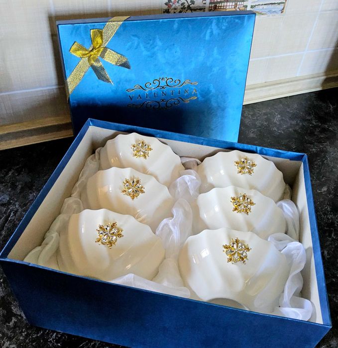 Вазы Салатницы за 8500