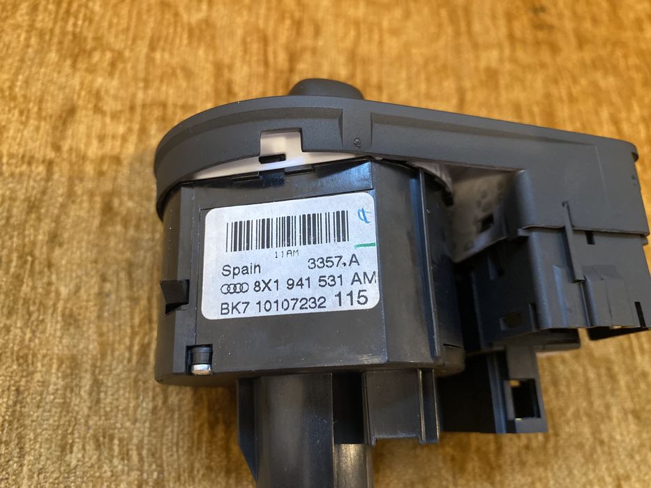 Bloc lumini / Comutator lumini Audi Q3 8U : 8X1941531AM