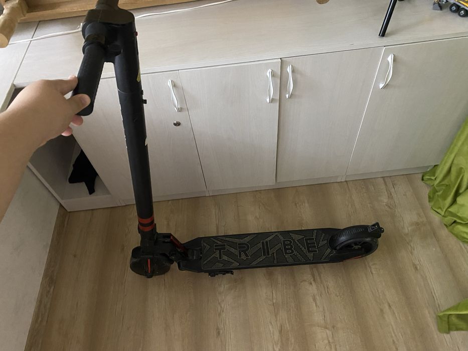 Электросамокат.