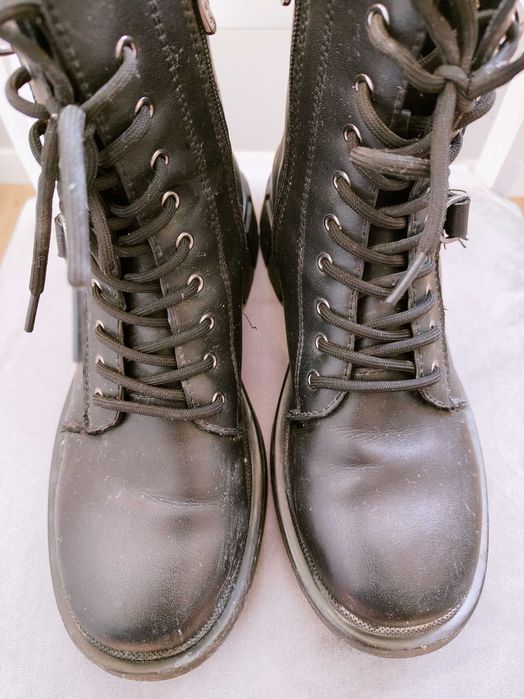 Ботинки из натуральной кожи