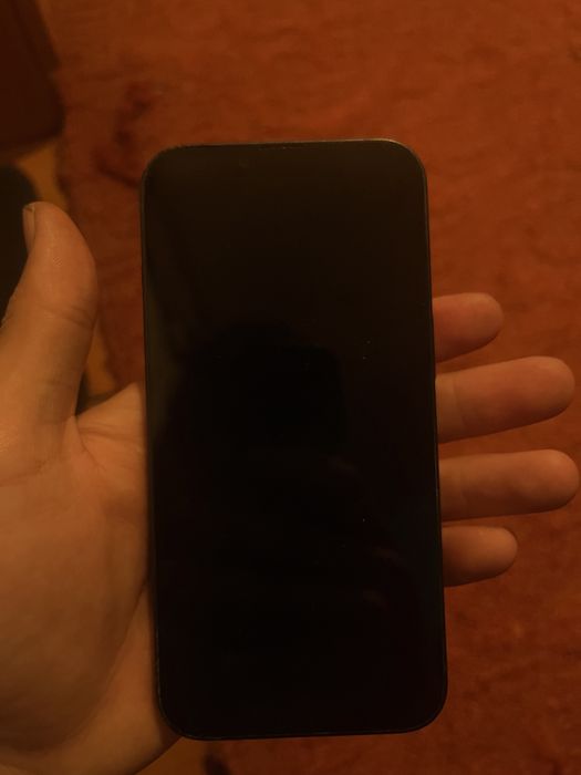 Проддам айфон 13