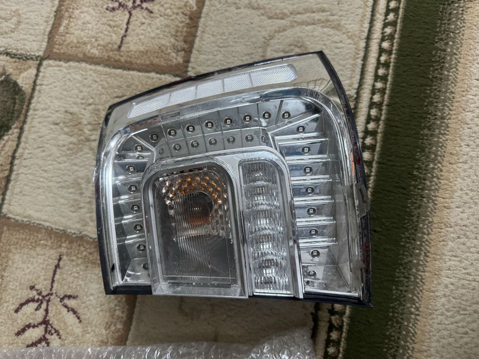 Фары для автомобиля