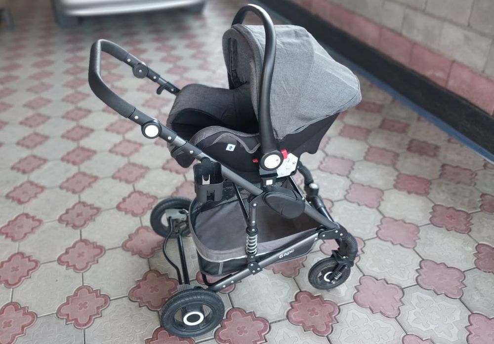 Продам детскую коляску