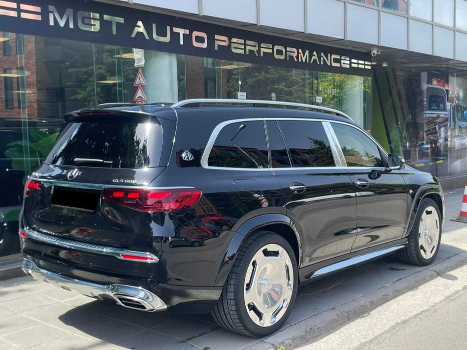 Кола под наем Mercedes GLS 600 Maybach за абитуриентски бал