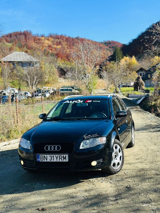 Vând audi a4 b7 în stare foarte buna