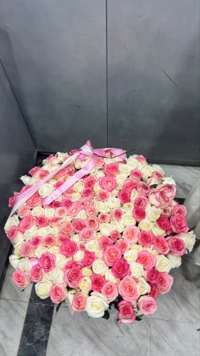 Роза 151шт 30000к