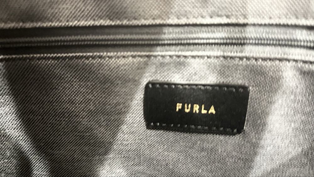 FURLA MIANOVA.100%ориг. В три цвята.Със сериен номер,2г. гаранция